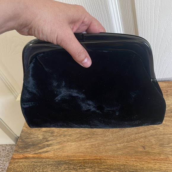 🖤VTG Black Velvet clutch Evening Bag - Picture 8 of 8